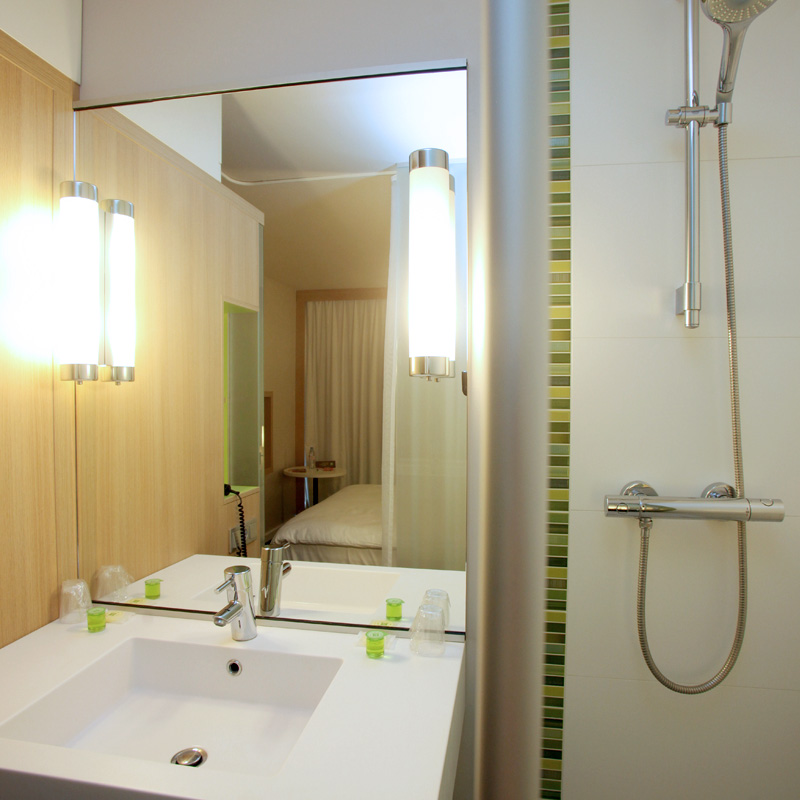 Salle de bain Chambre triple Ibis Styles