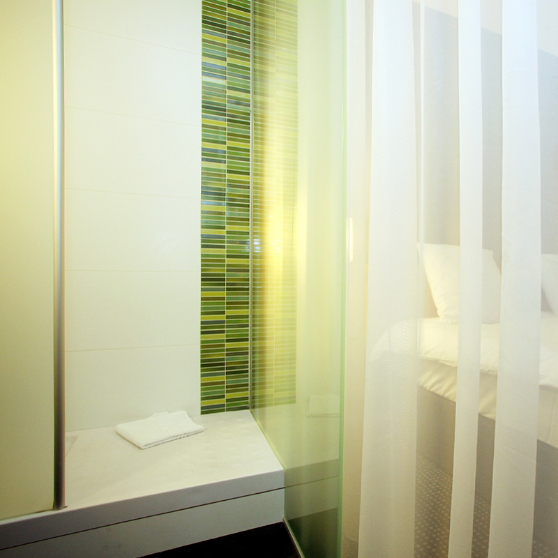 Salle d'eau de la chambre double